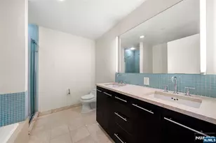 917 Hudson Park 917, Edgewater, NJ 07020 - Photo 11