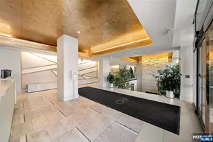 917 Hudson Park 917, Edgewater, NJ 07020 - Photo 17