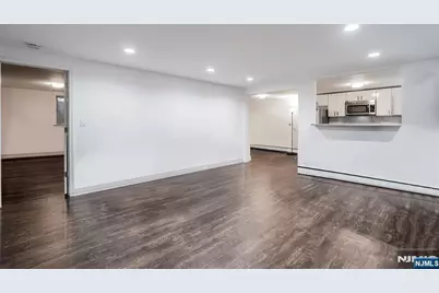 1315 Anderson Avenue 32 #32, Fort Lee, NJ 07024 - Photo 3