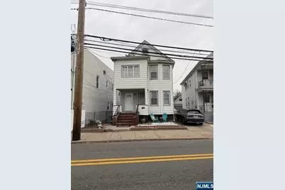 61 Locust Avenue 2 #2, Wallington, NJ 07057 - Photo 1