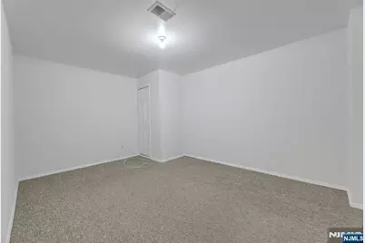 2198 Kent Court, Mahwah, NJ 07430 - Photo 17