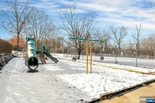 2198 Kent Ct, Mahwah, NJ 07430 - Photo 33