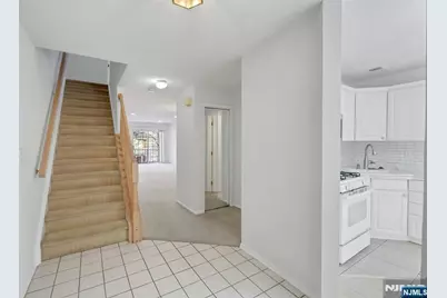 2198 Kent Court, Mahwah, NJ 07430 - Photo 3