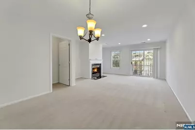 2198 Kent Court, Mahwah, NJ 07430 - Photo 13