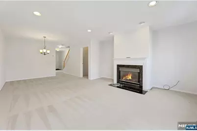 2198 Kent Court, Mahwah, NJ 07430 - Photo 15