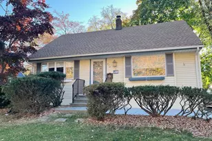 678 Grove St, Ridgewood, NJ 07450 - Photo 1