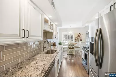 3811 Melville Court, Mahwah, NJ 07430 - Photo 17