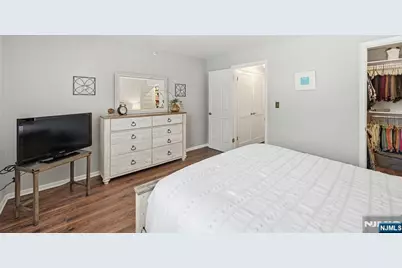 3811 Melville Court, Mahwah, NJ 07430 - Photo 23