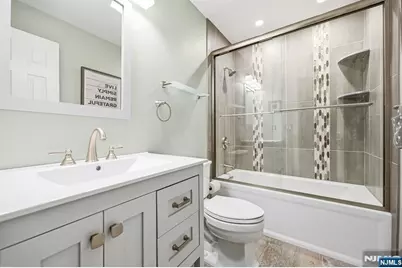 3811 Melville Court, Mahwah, NJ 07430 - Photo 29