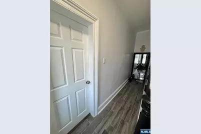 24 Pamrapo Avenue 2 #2, Jersey City, NJ 07305 - Photo 35