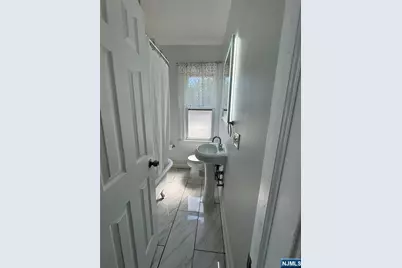 24 Pamrapo Avenue 2 #2, Jersey City, NJ 07305 - Photo 21