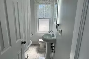 24 Pamrapo Ave 2, Jersey City, NJ 07305 - Photo 21