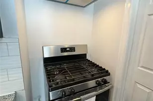 24 Pamrapo Ave 2, Jersey City, NJ 07305 - Photo 33