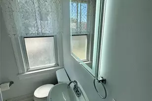 24 Pamrapo Ave 2, Jersey City, NJ 07305 - Photo 23