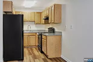 9 Madison Ave 18, Paterson, NJ 07524 - Photo 5