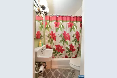 214 Ashland Avenue, Bloomfield, NJ 07003 - Photo 11