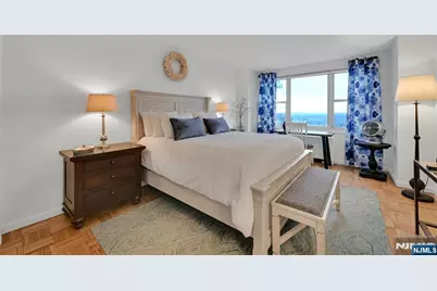 2000 Linwood Avenue 18B #18B, Fort Lee, NJ 07024 - Photo 17