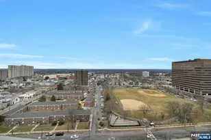 2000 Linwood Ave 18B, Fort Lee, NJ 07024 - Photo 23