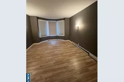 108 Chester Avenue, Newark, NJ 07104 - Photo 3