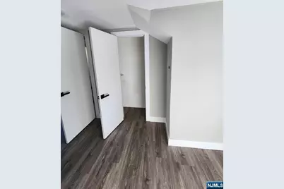 93 Hughes Street 4 #4, Maplewood, NJ 07040 - Photo 9