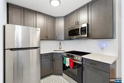 383 Broad Street, Bloomfield, NJ 07003 - Photo 15