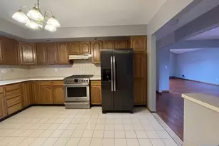 478 Lincoln Ave 2nd Floor, Cliffside Park, NJ 07010 - Photo 7