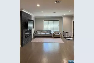 235 5th Street B #B, Palisades Park, NJ 07650 - Photo 5