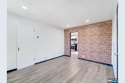 176 Teaneck Road, Ridgefield Park, NJ 07660 - Photo 5