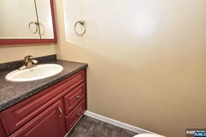 26 Waldwick Avenue, Waldwick, NJ 07463 - Photo 17