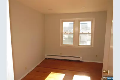 11 Louis Street 2nd Floor #2nd Floor, Lodi, NJ 07644 - Photo 7