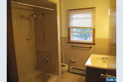 11 Louis Street 2nd Floor #2nd Floor, Lodi, NJ 07644 - Photo 9