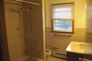 11 Louis Street 2nd Floor, Lodi, NJ 07644 - Photo 9