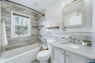 14 Vassar, Newark, NJ 07112 - Photo 9