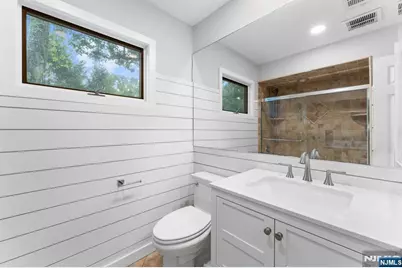 8 Brook Way, Demarest, NJ 07627 - Photo 15