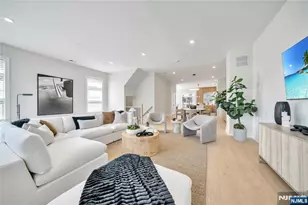 15 DAVIS DRIVE, Englewood Cliffs, NJ 07632 - Photo 11