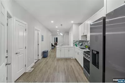 81 Wolcott Terrace, Newark, NJ 07112 - Photo 11