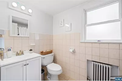 94 Trimble Avenue, Clifton, NJ 07011 - Photo 17