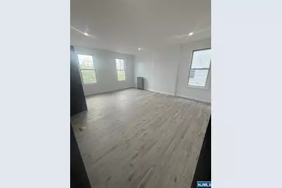 15 Winthrop Terrace, East Orange, NJ 07018 - Photo 11