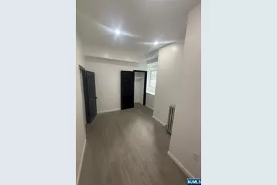 15 Winthrop Terrace 1 #1, East Orange, NJ 07018 - Photo 3