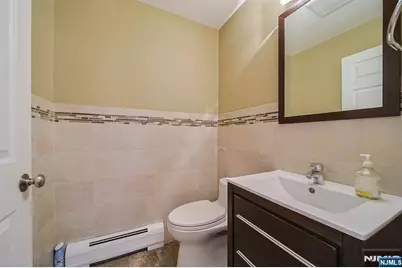 146B Myrtle B #B, Fort Lee, NJ 07024 - Photo 7