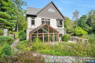 307 Freemans Ln, Franklin Lakes, NJ 07417 - Photo 49