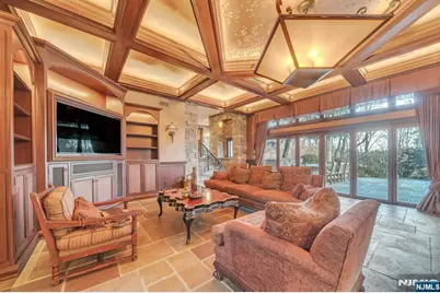 307 Freemans Lane, Franklin Lakes, NJ 07417 - Photo 27