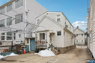 18 Patterson St, Harrison, NJ 07029 - Photo 29