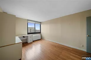 770 Anderson Ave 14Q, Cliffside Park, NJ 07010 - Photo 29