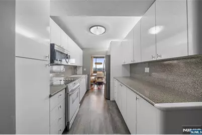 770 Anderson Avenue 14Q #14Q, Cliffside Park, NJ 07010 - Photo 17
