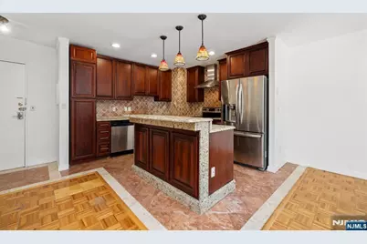 1111 River Road F26 #F26, Edgewater, NJ 07020 - Photo 5