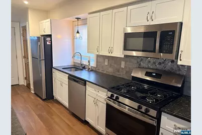 40 Poplar 1 #1, Hackensack, NJ 07601 - Photo 3