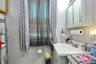 240-242 Ellis Ave, Irvington, NJ 07111 - Photo 11