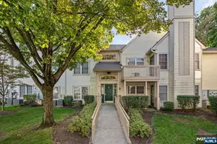 11 Evergreen Dr 63, Clifton, NJ 07014 - Photo 17