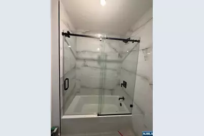 71 Miles Street, Elmwood Park, NJ 07407 - Photo 5